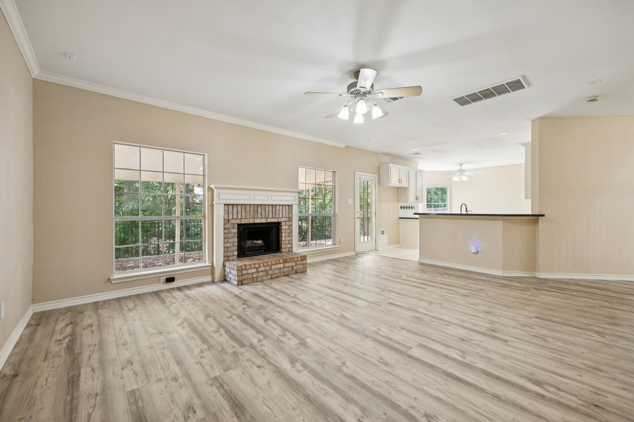 1009 Spanish Oak Drive