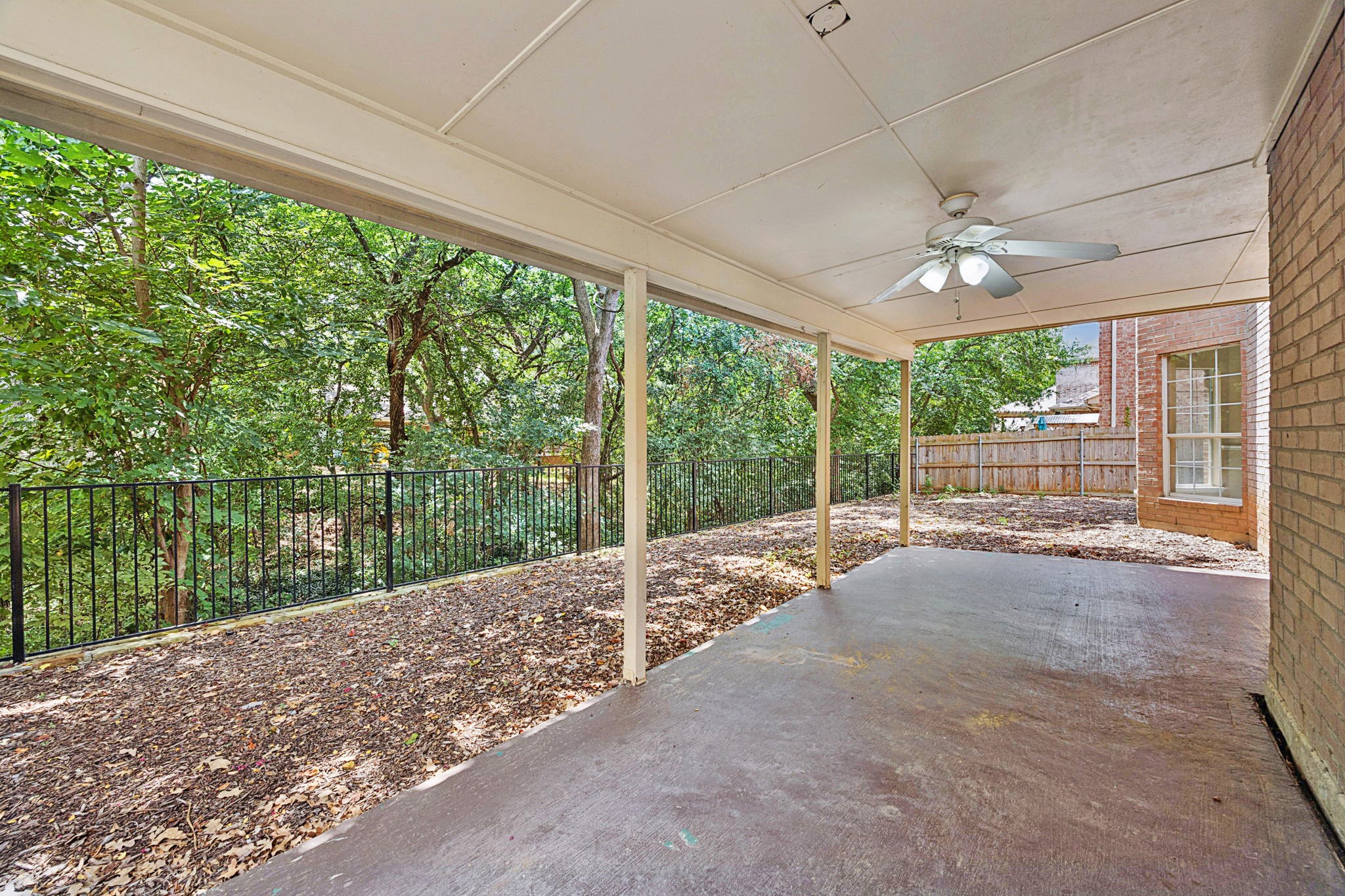 1009 Spanish Oak Drive