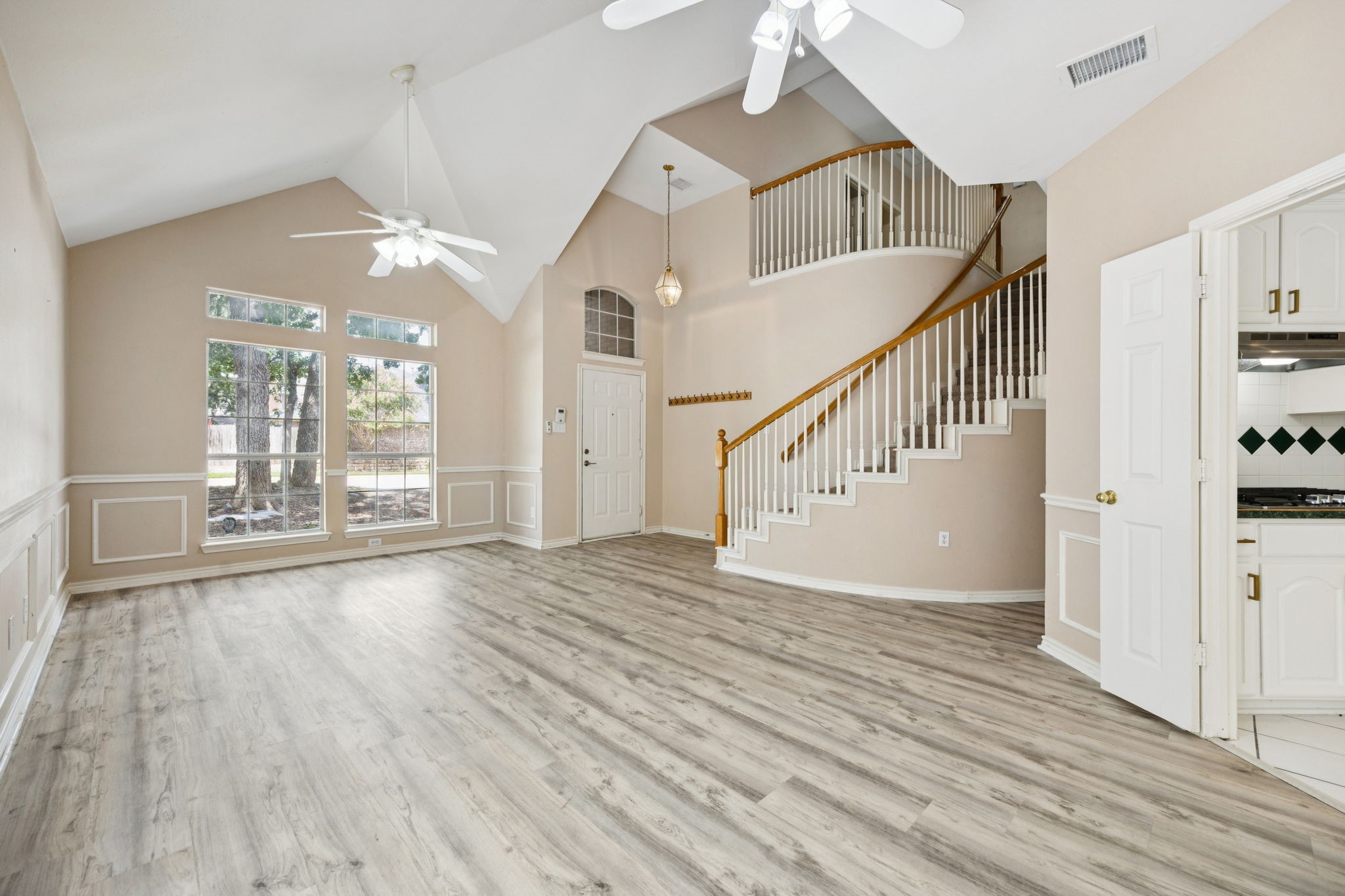 1009 Spanish Oak Drive