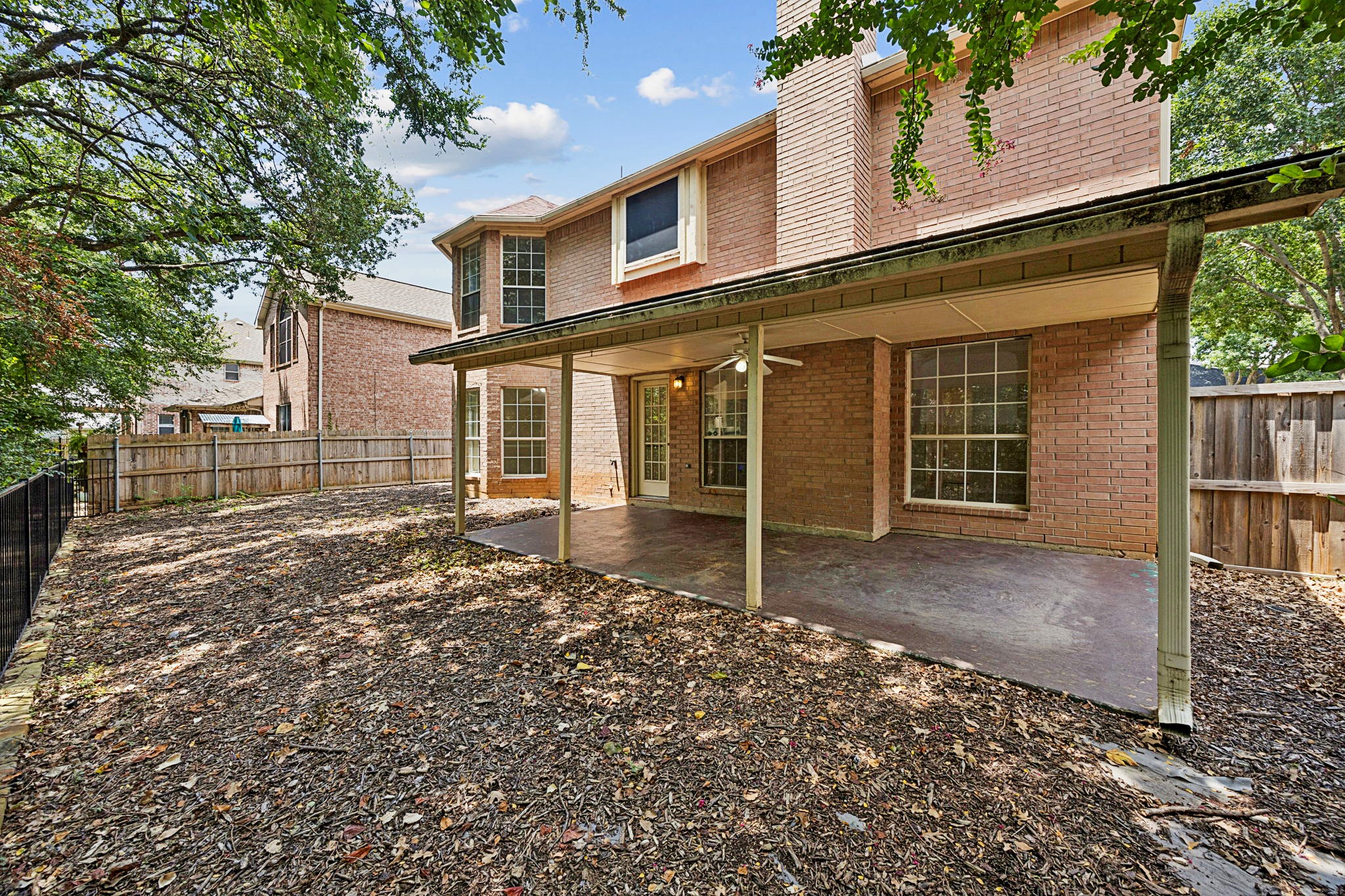 1009 Spanish Oak Drive