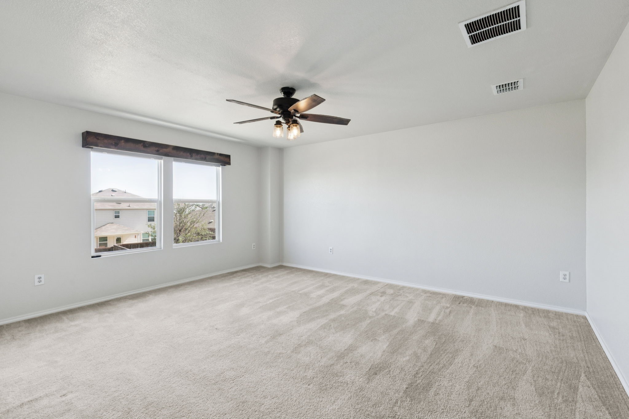 1305 Vernon Drive
