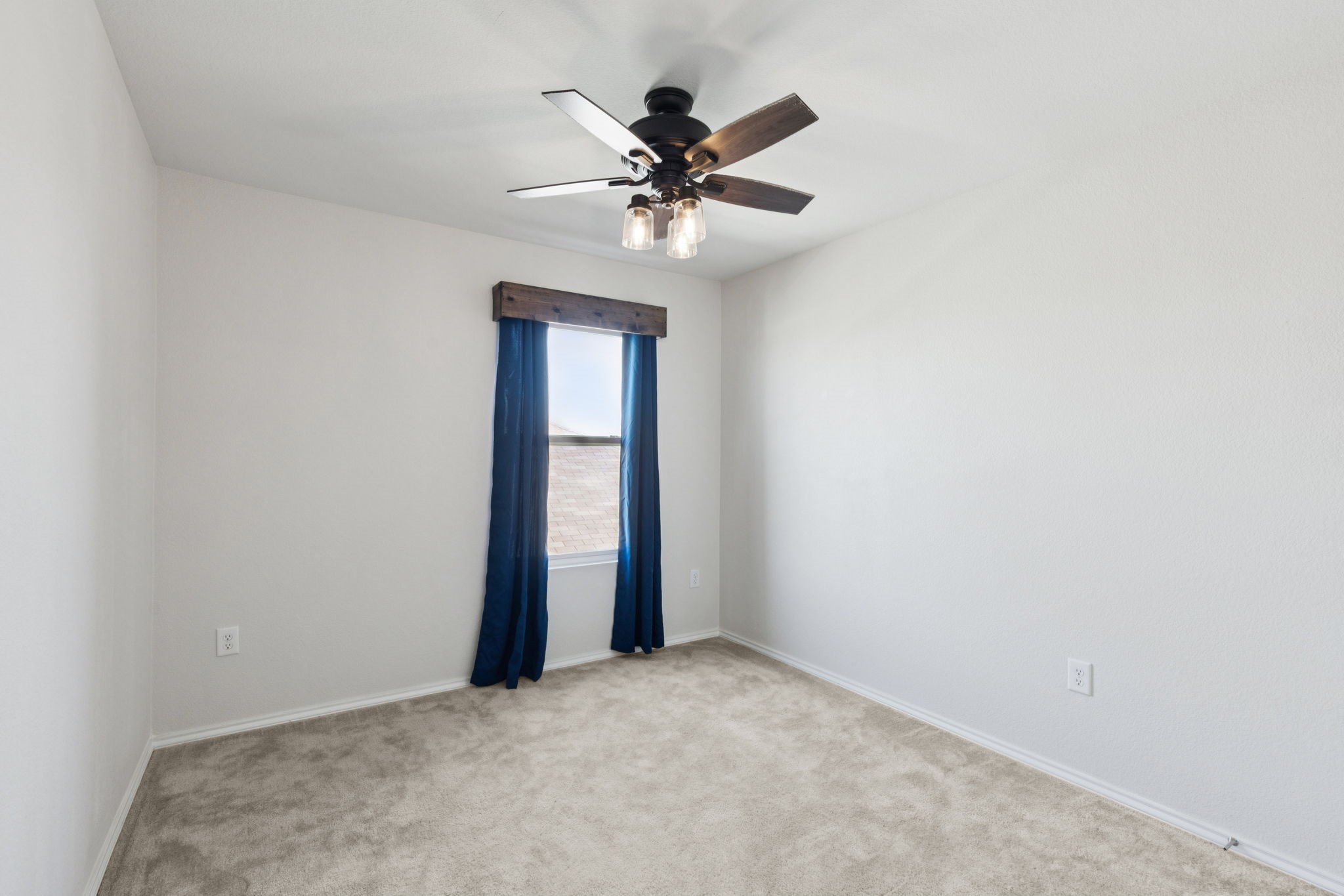 1305 Vernon Drive