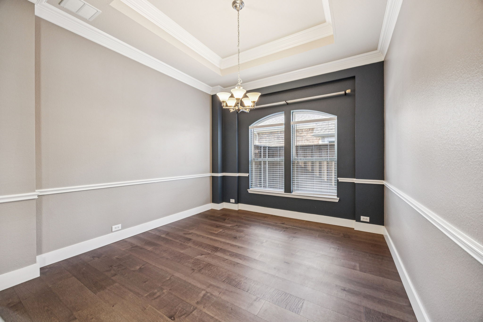 1211 Windgate Way