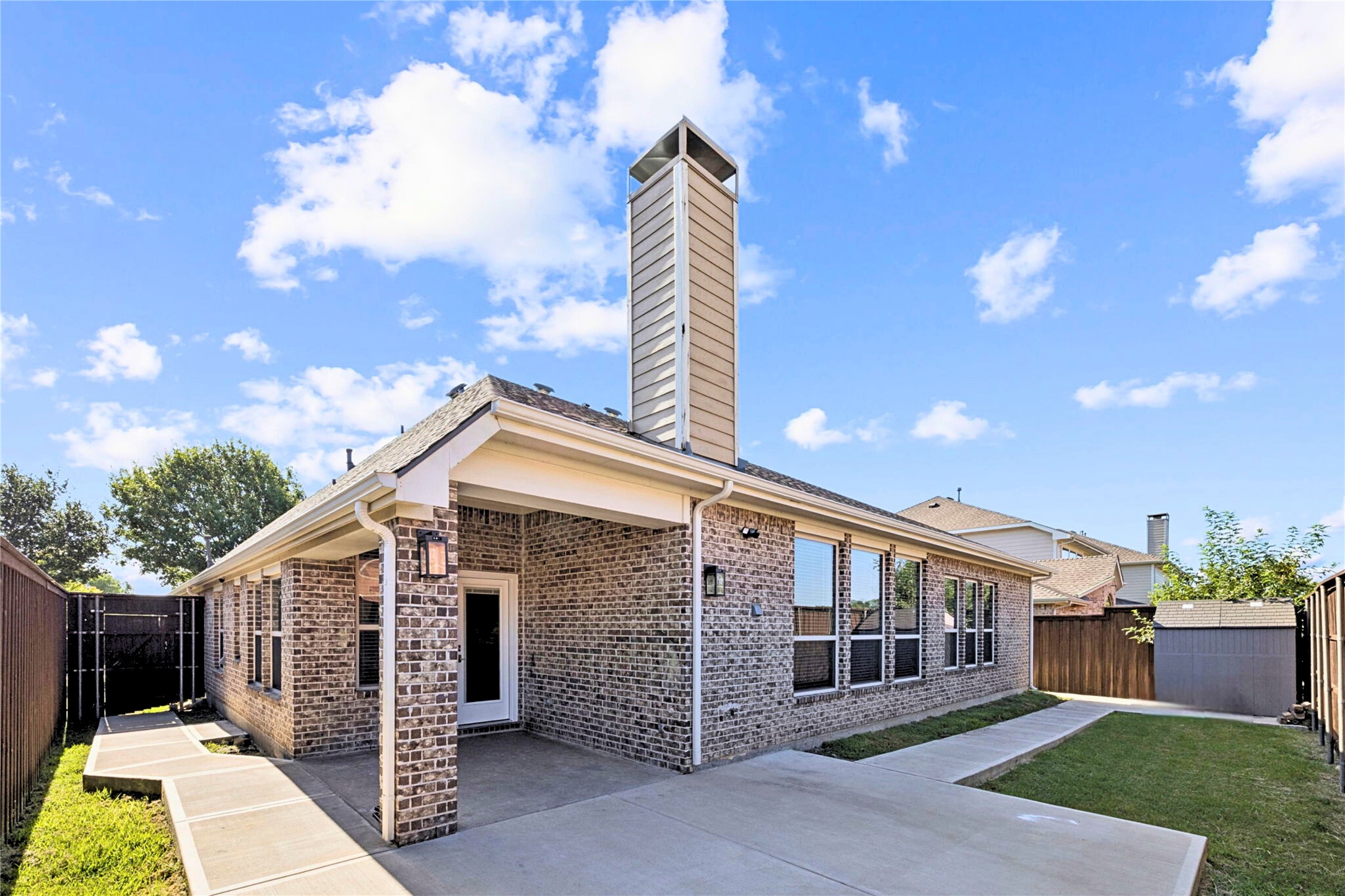 1211 Windgate Way