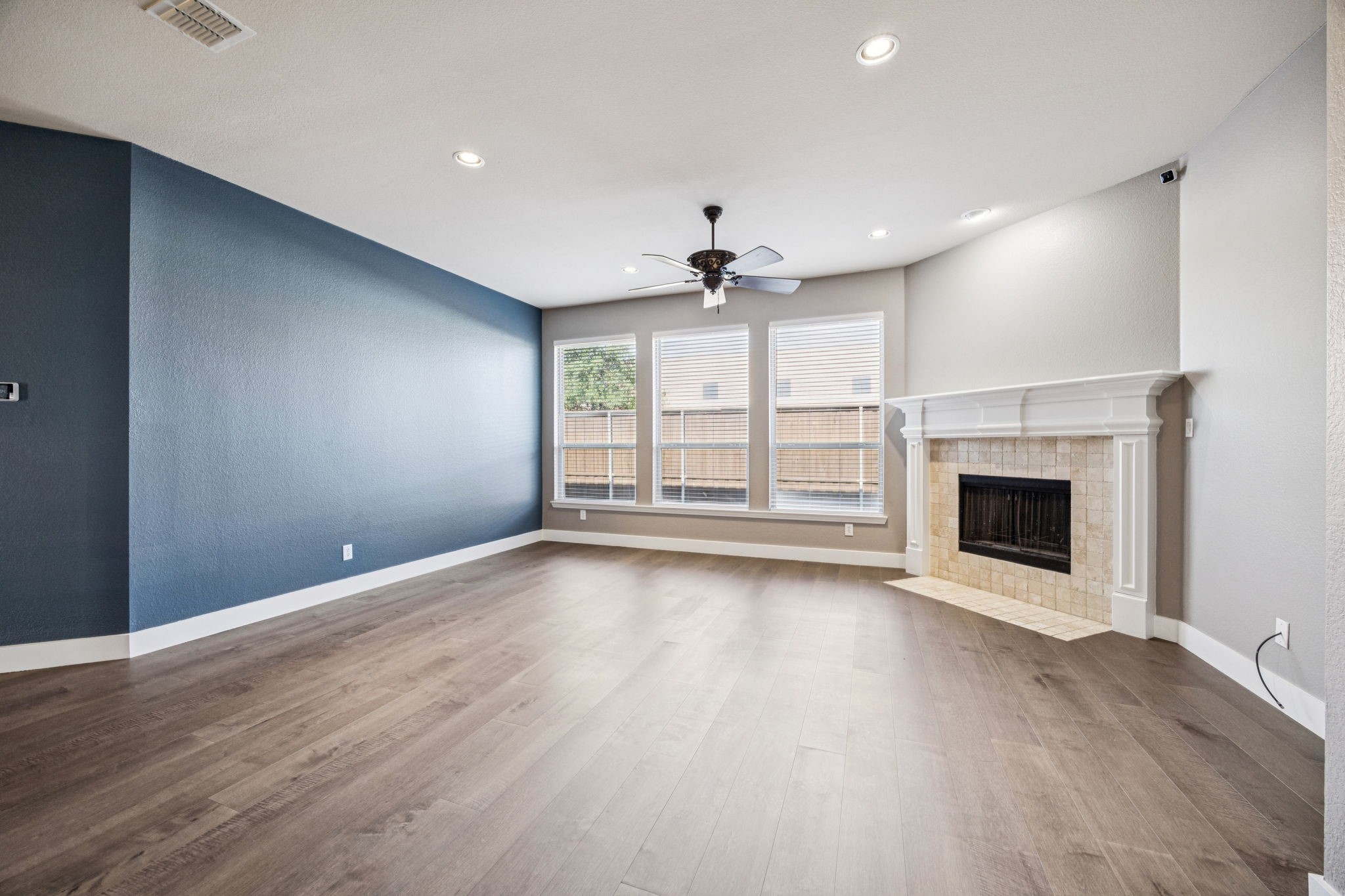 1211 Windgate Way