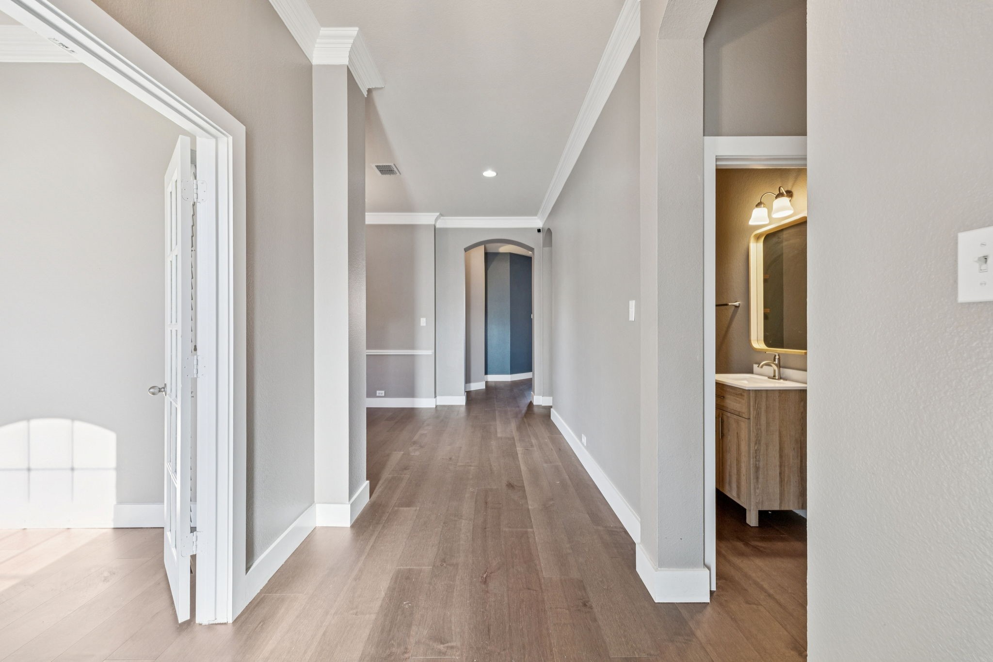 1211 Windgate Way