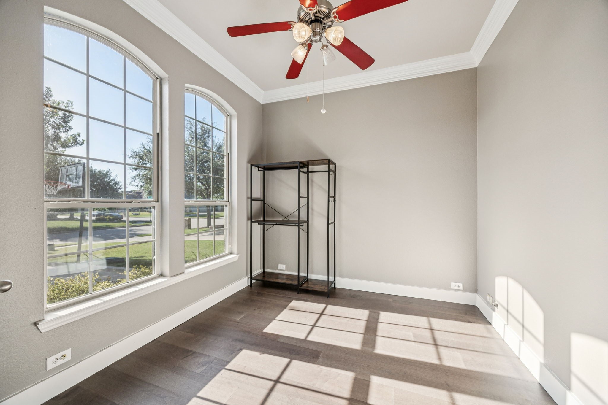 1211 Windgate Way