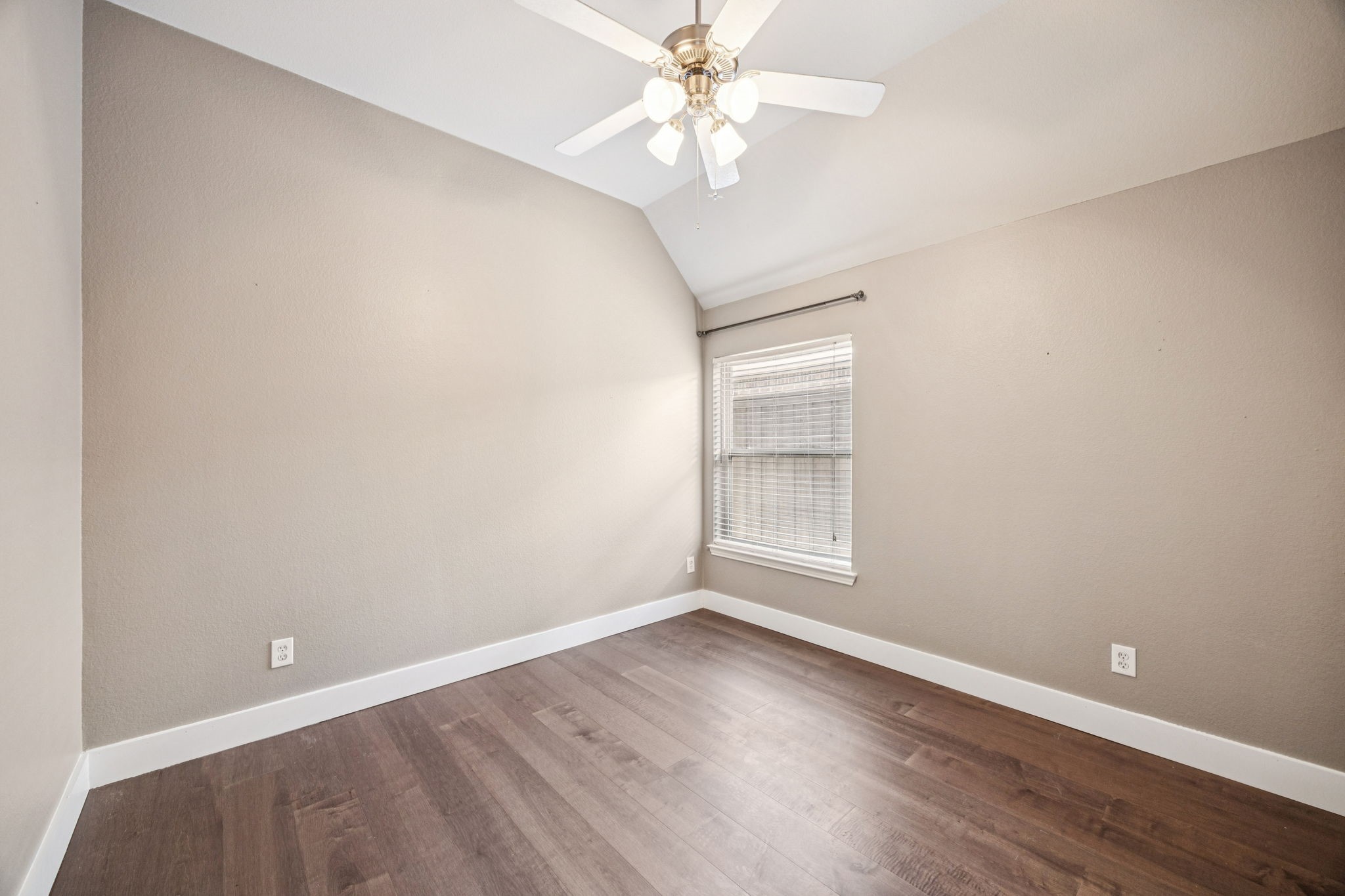 1211 Windgate Way