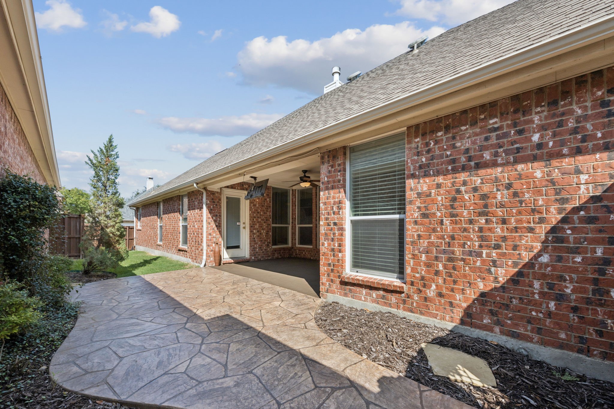 4641 Refugio Road