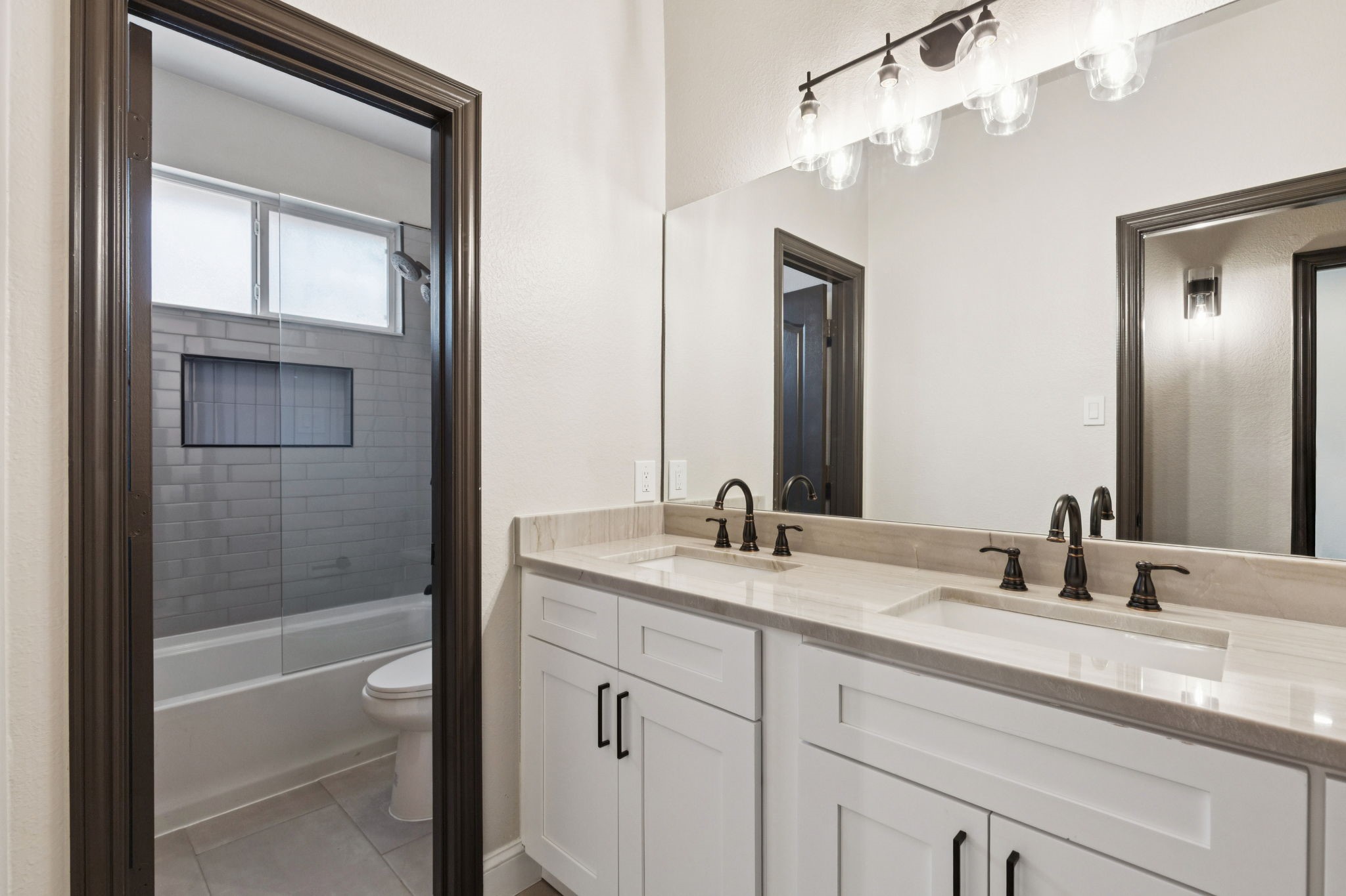 1424 Palestine Drive