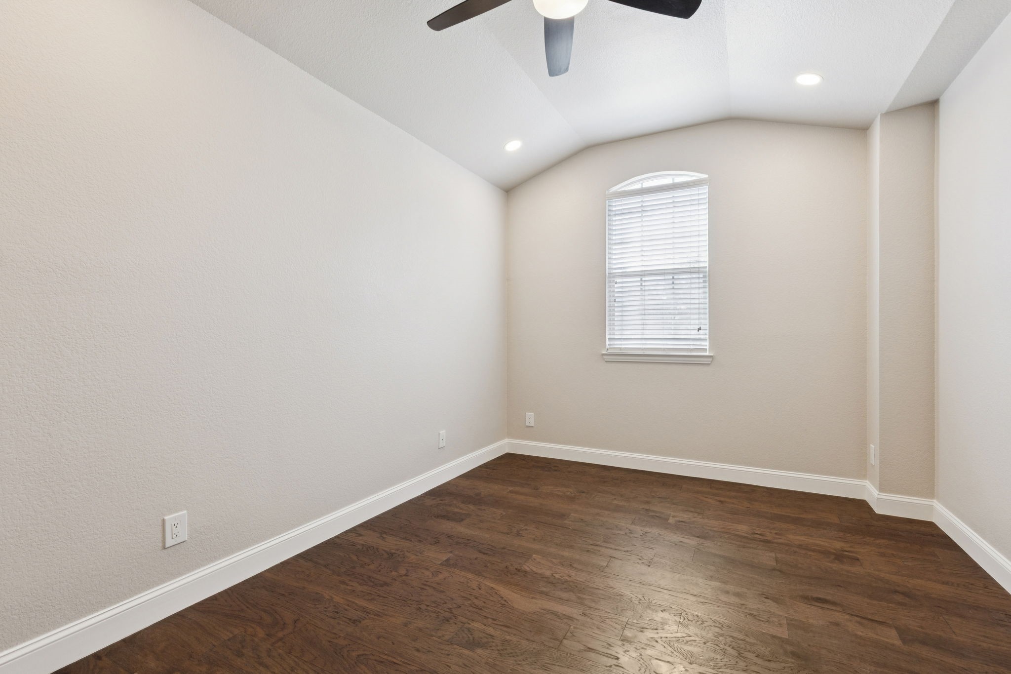 1424 Palestine Drive