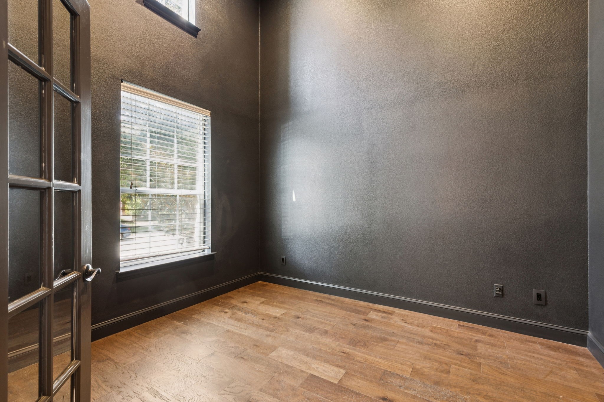 1424 Palestine Drive