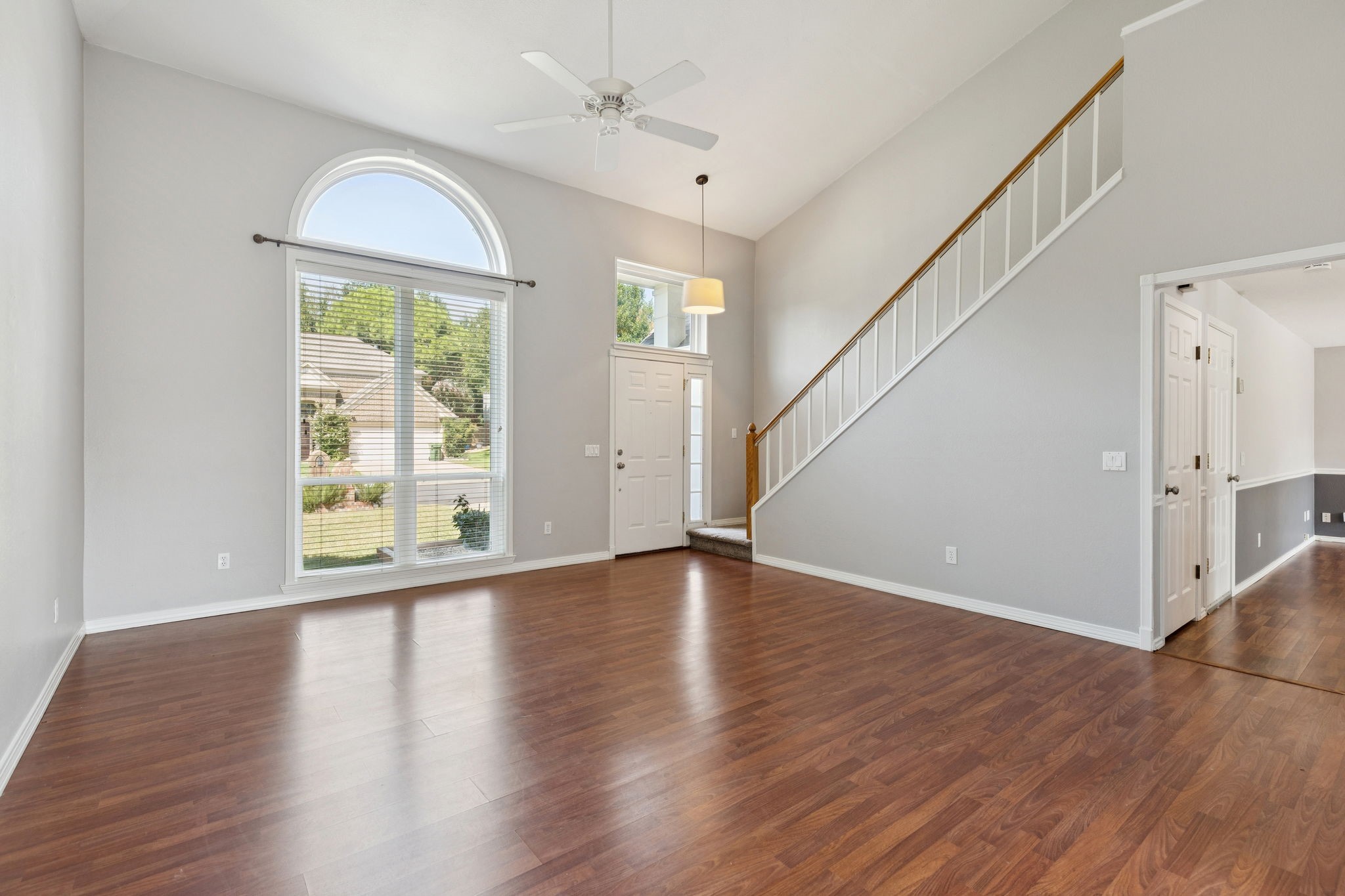 6860 Dogwood Court