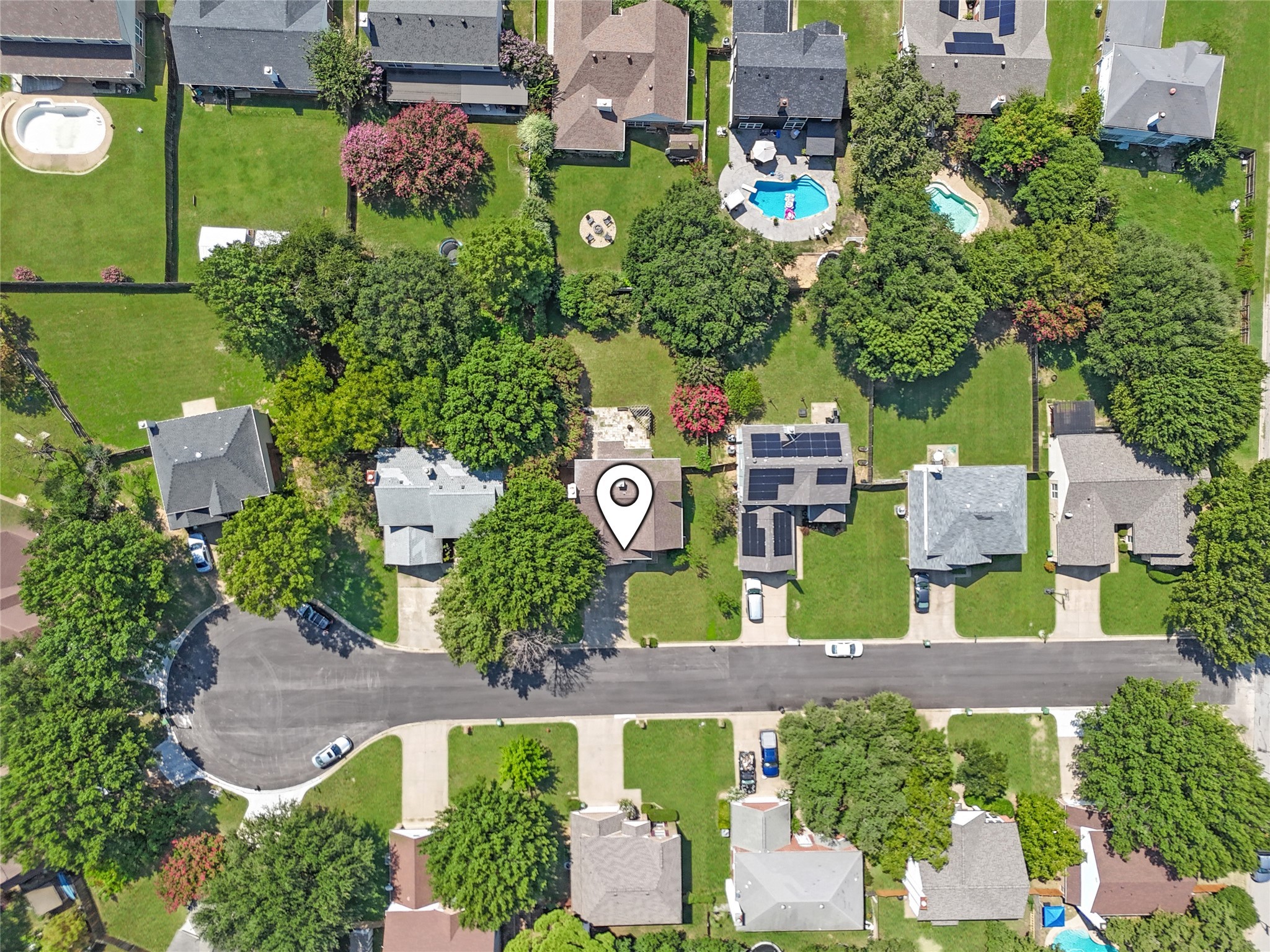 6860 Dogwood Court