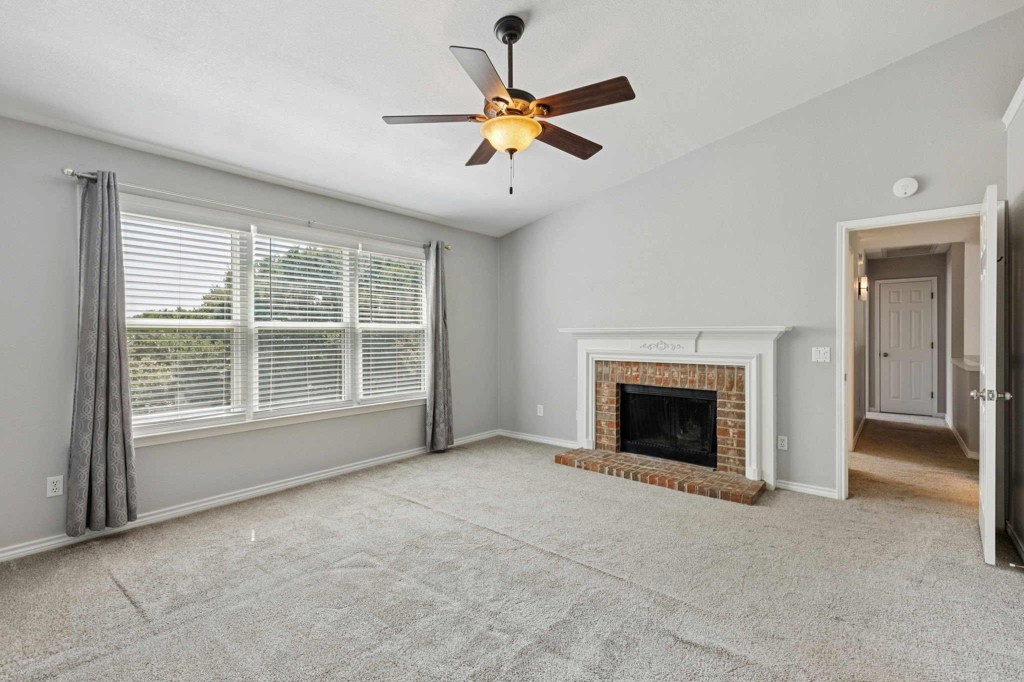 6860 Dogwood Court