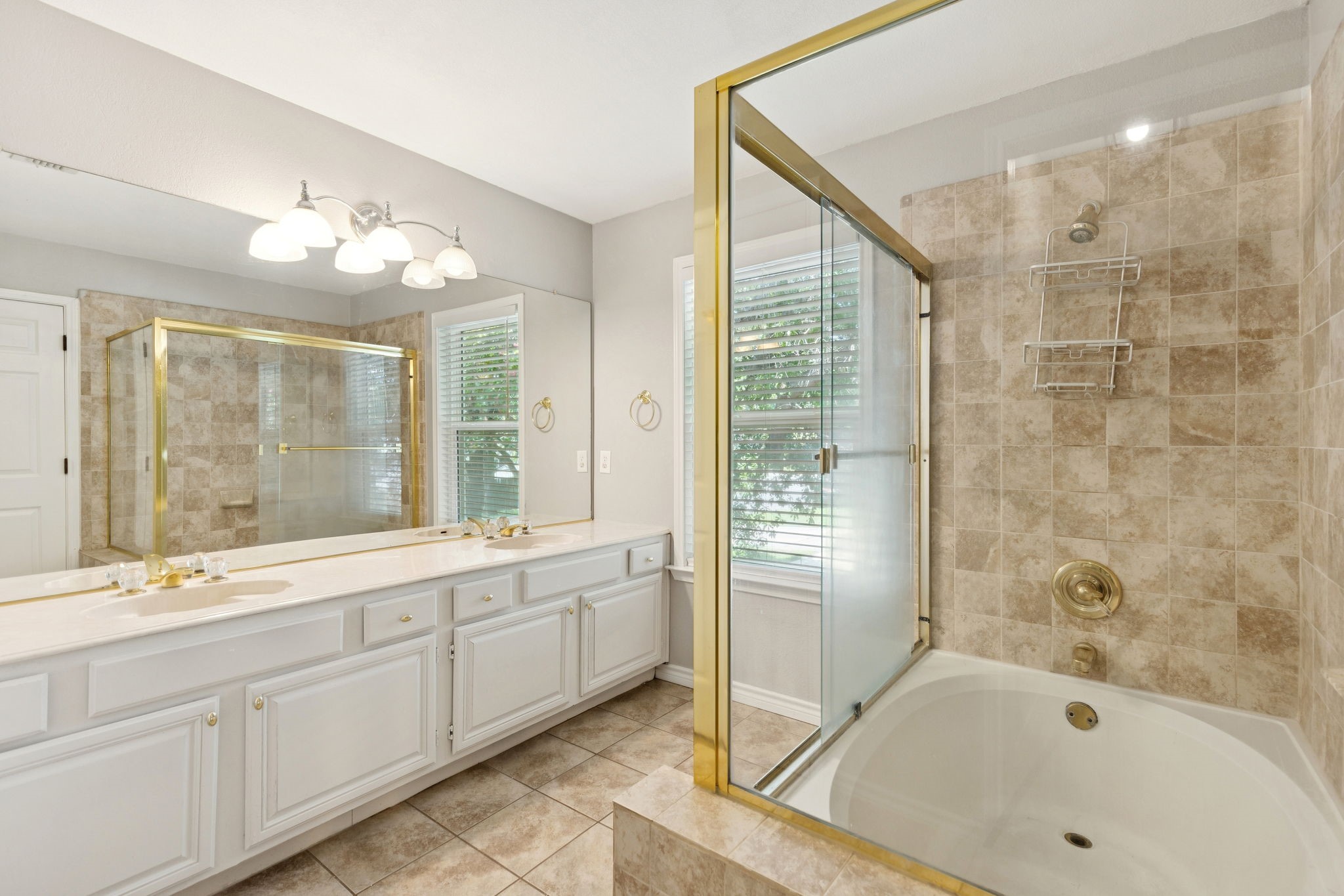 6860 Dogwood Court