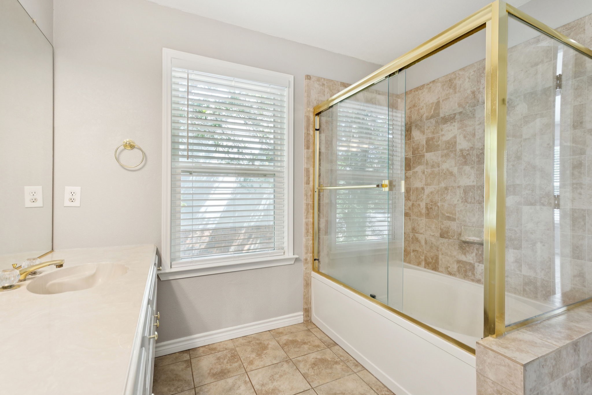 6860 Dogwood Court