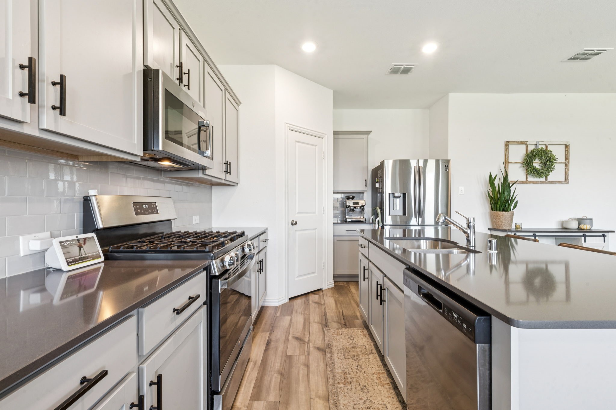 1701 Lake Grove Drive