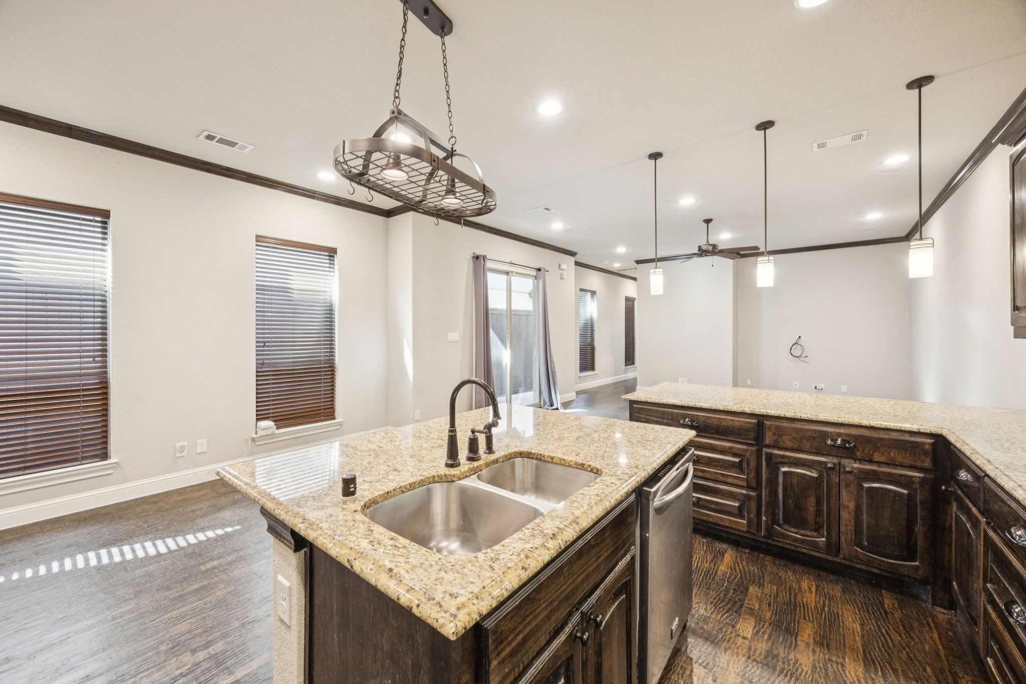 5147 Vickery Boulevard 1