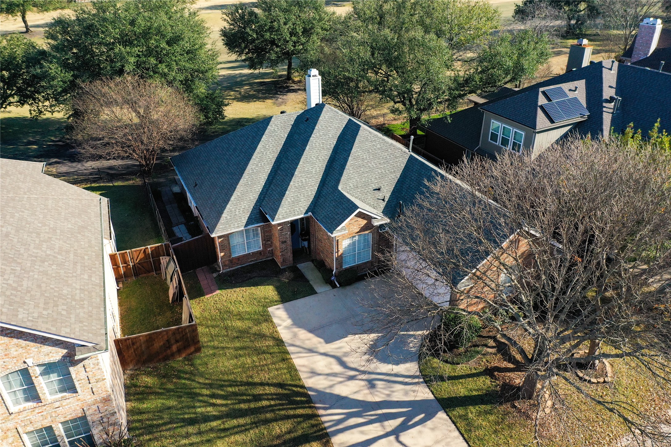 5712 Lafayette Drive