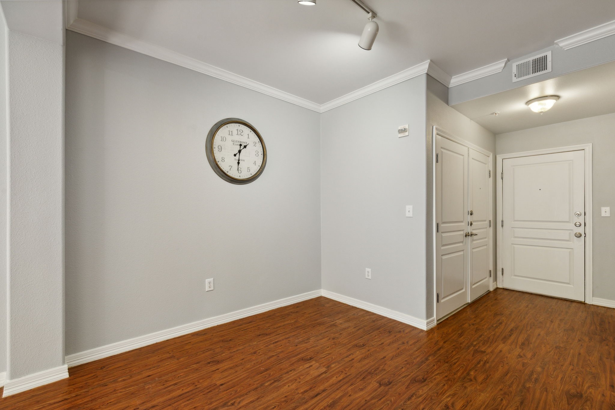 330 Las Colinas Boulevard E 148