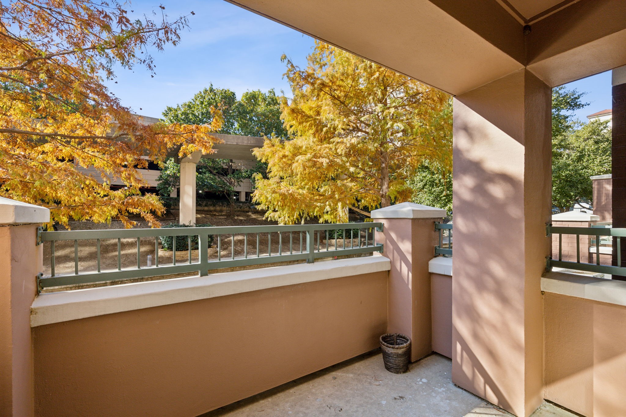 330 Las Colinas Boulevard E 148