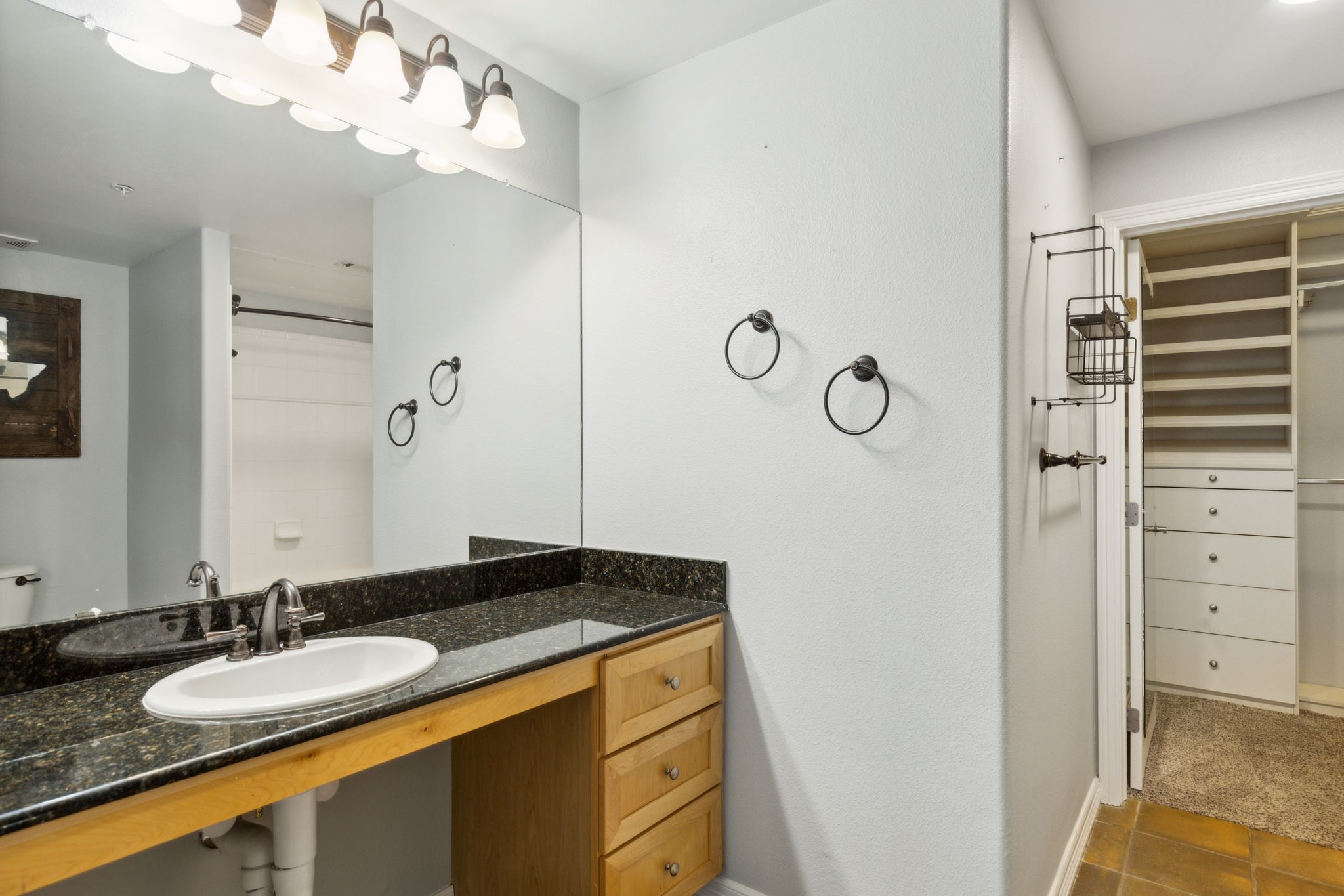 330 Las Colinas Boulevard E 148