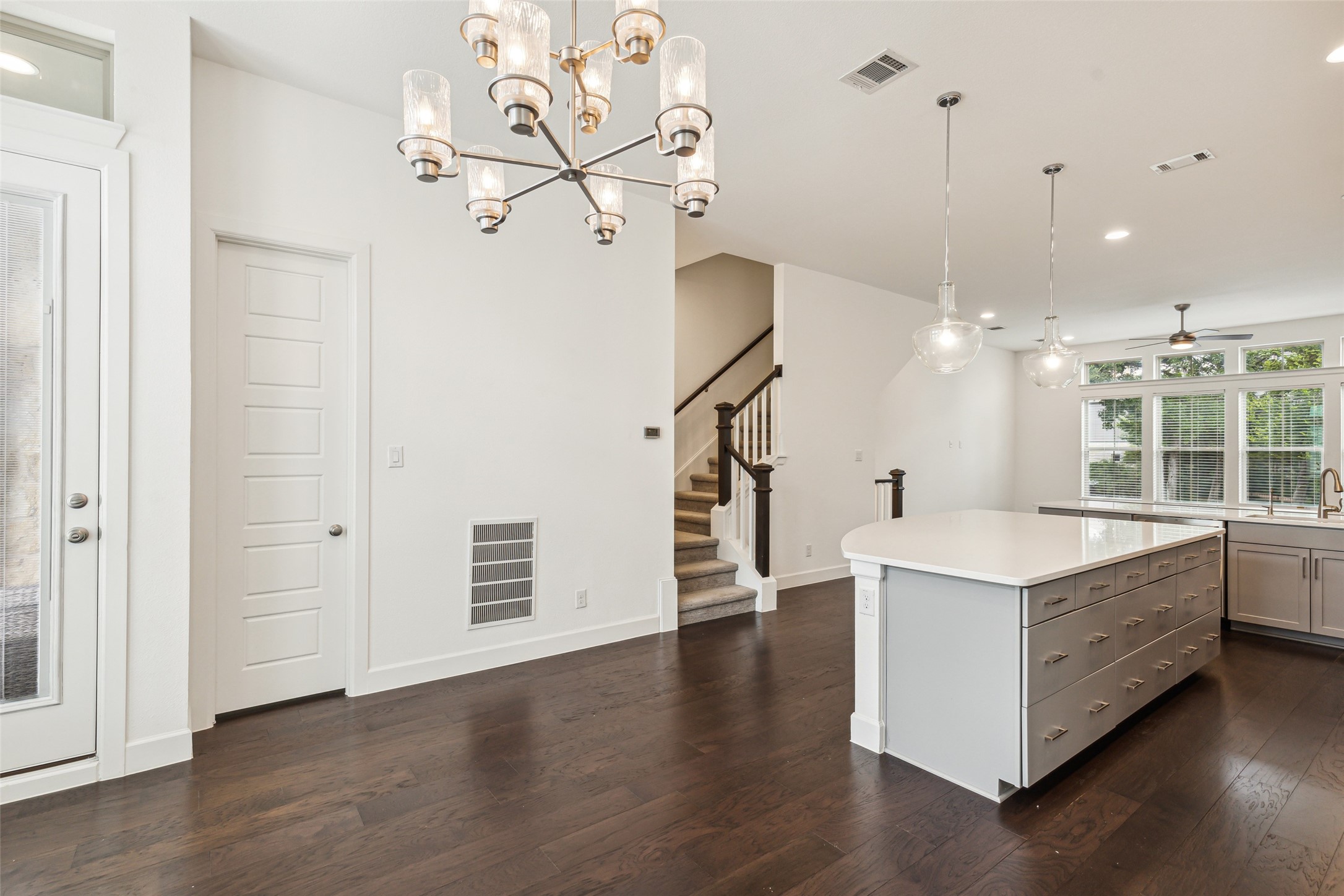 750 High Garden Place