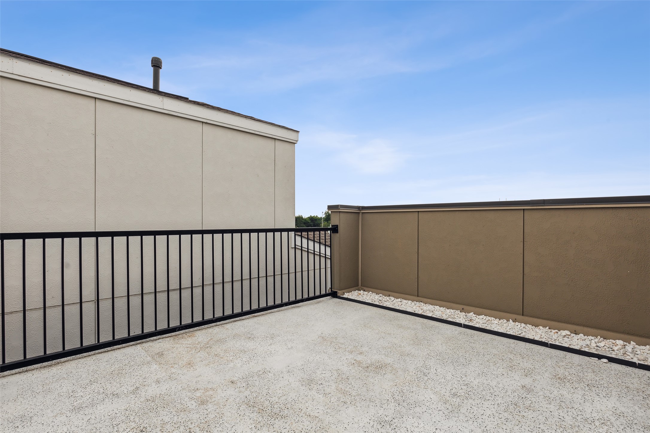 750 High Garden Place