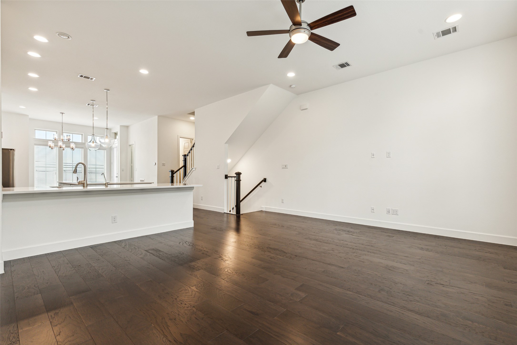 750 High Garden Place