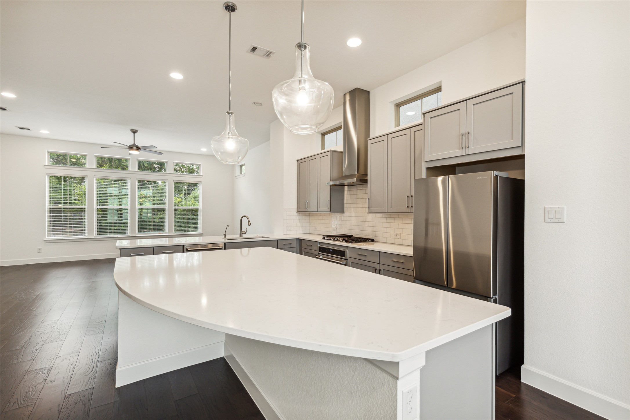 750 High Garden Place