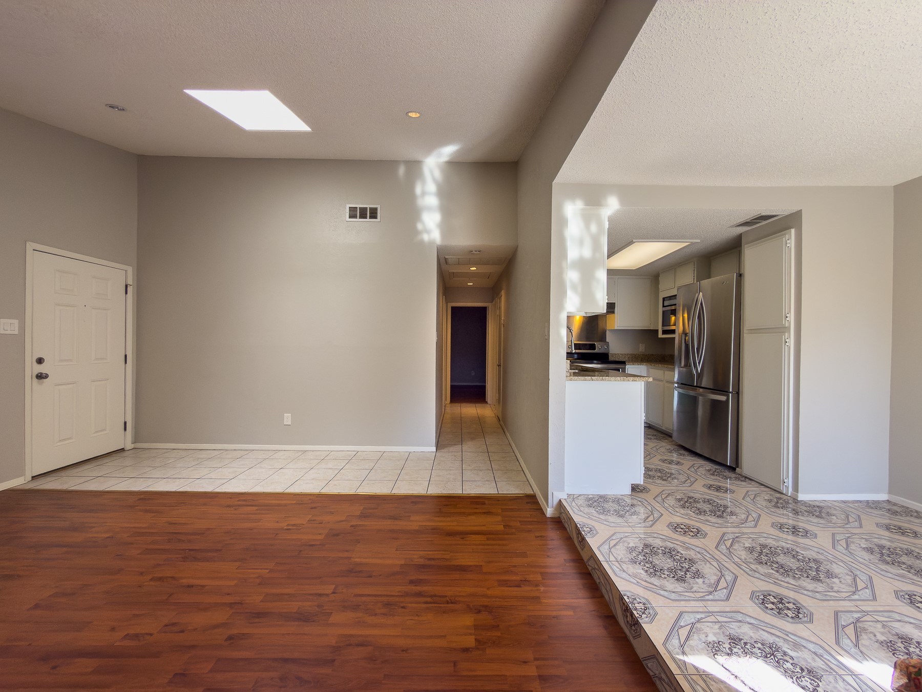 6646 E Lovers Lane 0602