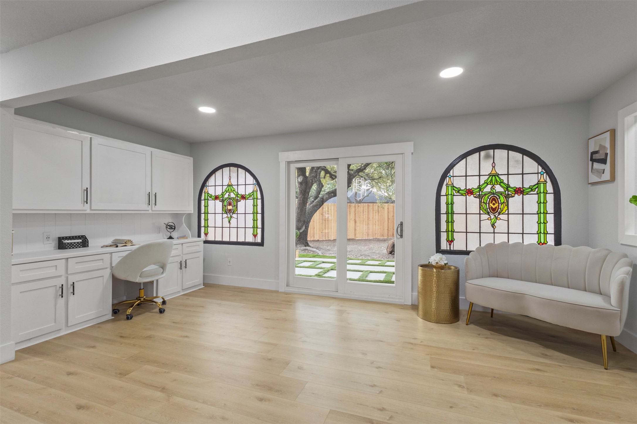 1 Spring Valley Court