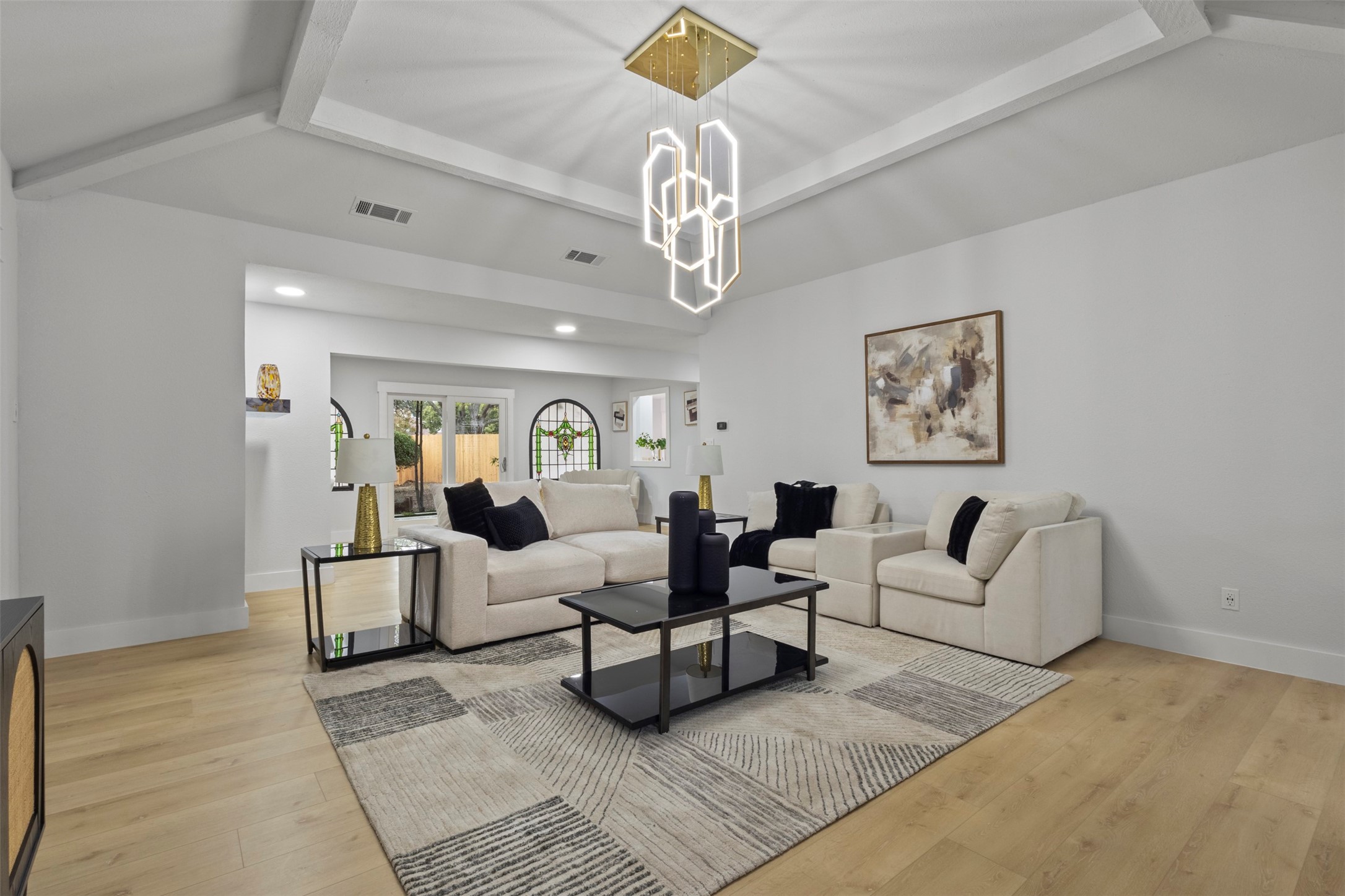 1 Spring Valley Court