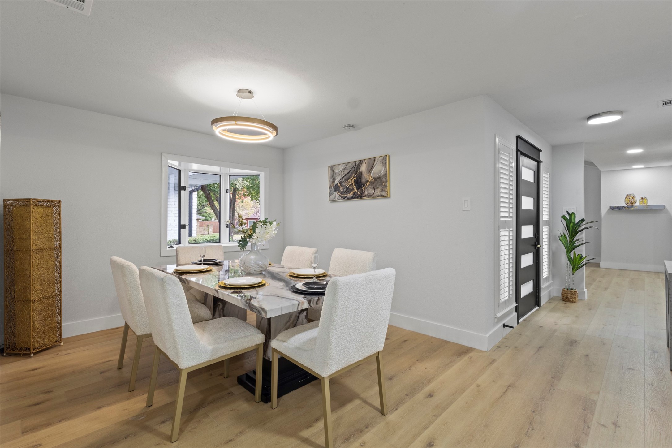 1 Spring Valley Court