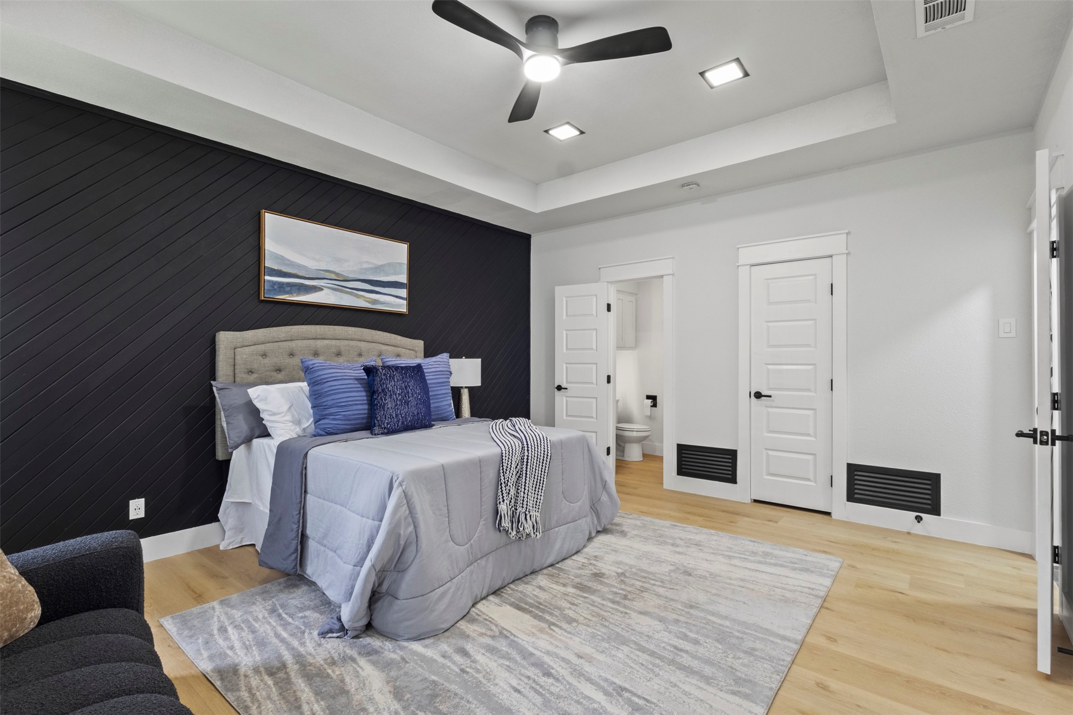 1 Spring Valley Court