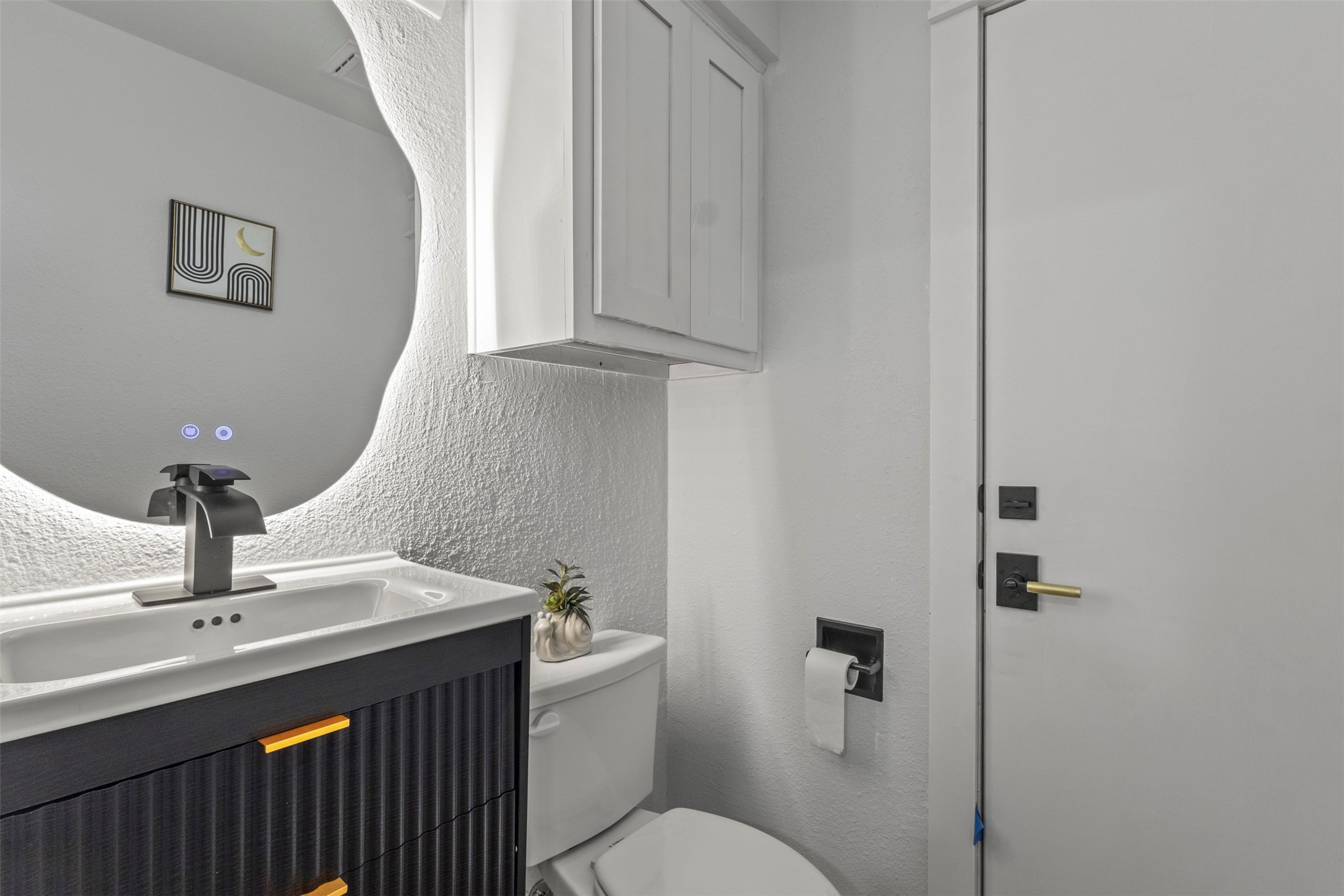 1 Spring Valley Court