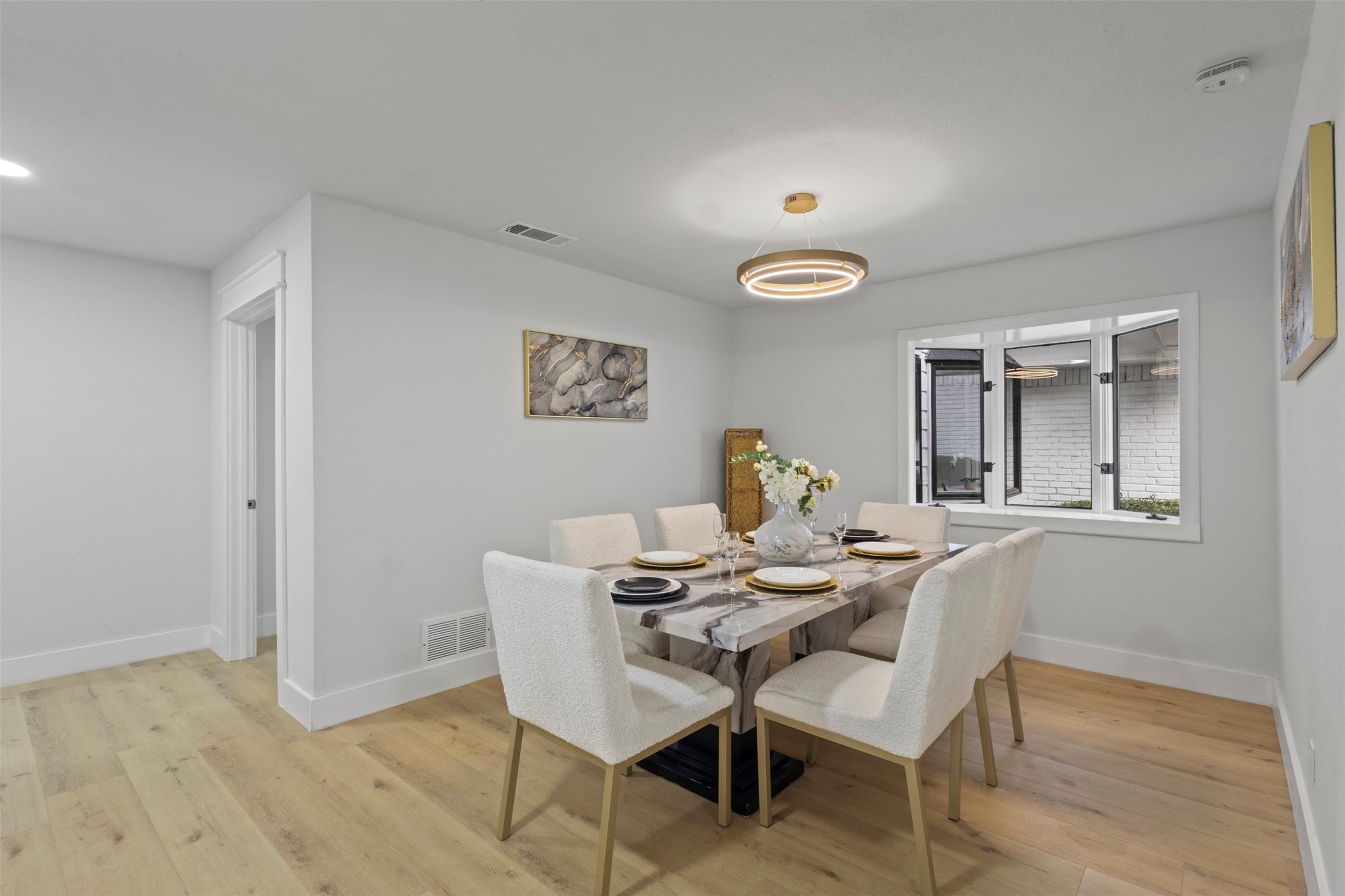 1 Spring Valley Court