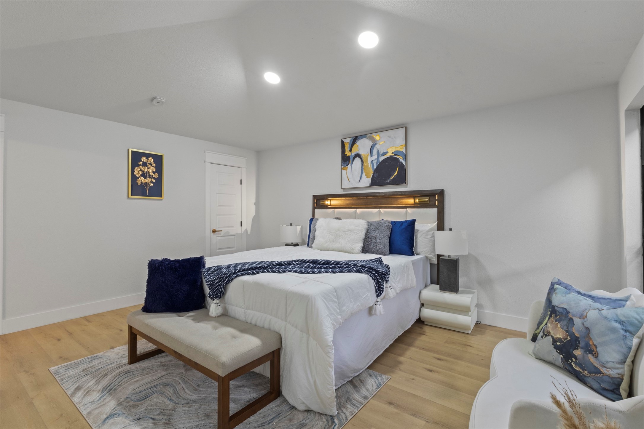 1 Spring Valley Court