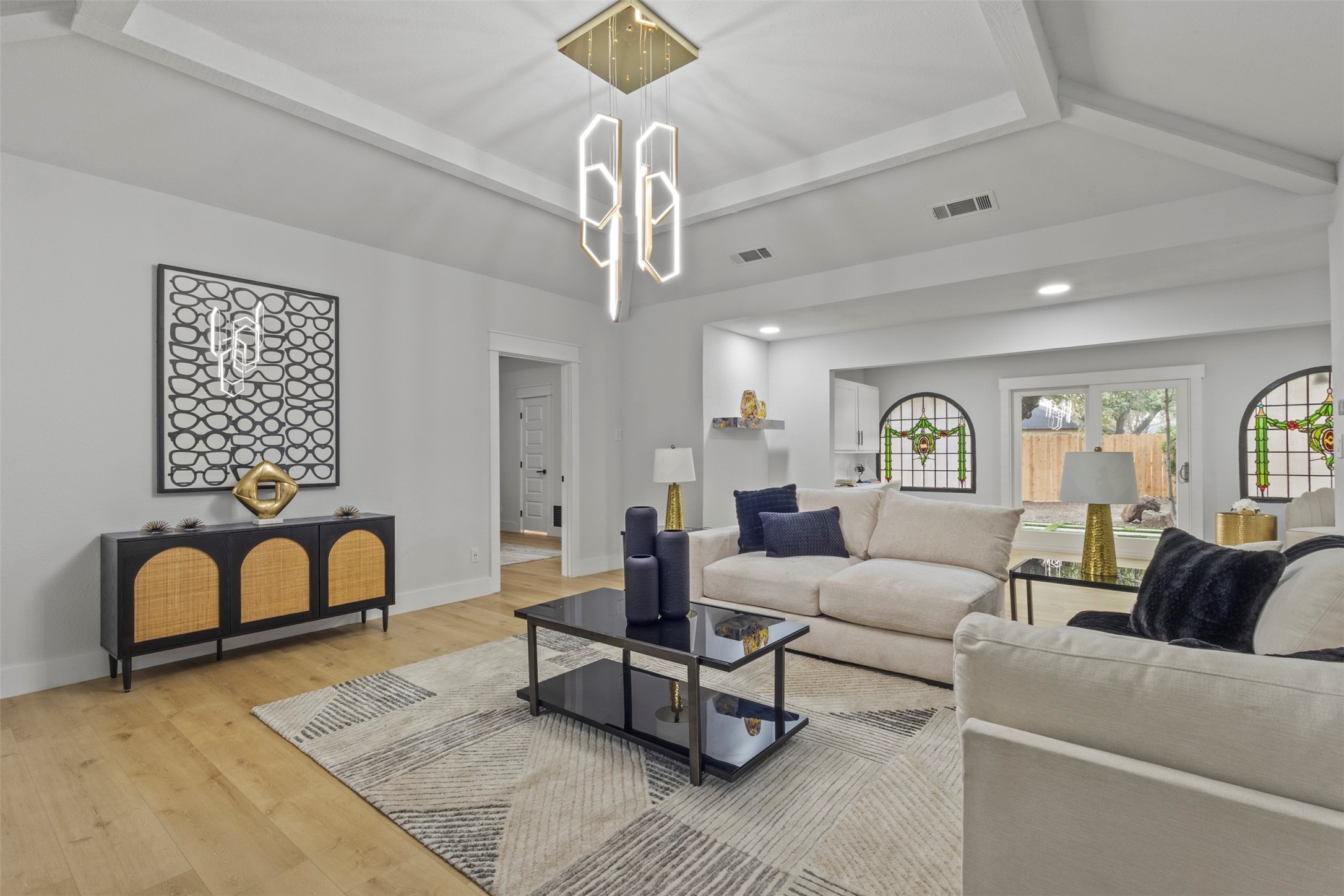 1 Spring Valley Court