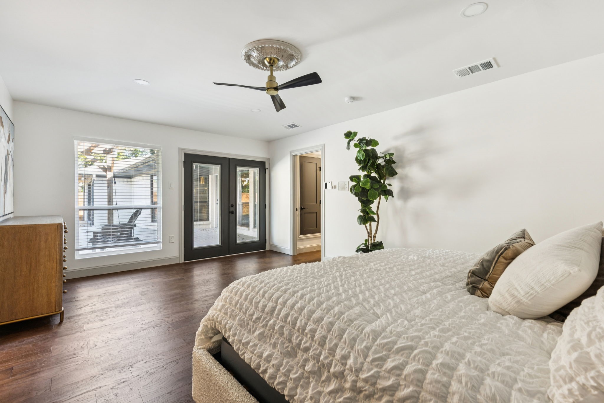 11023 Marsh Lane
