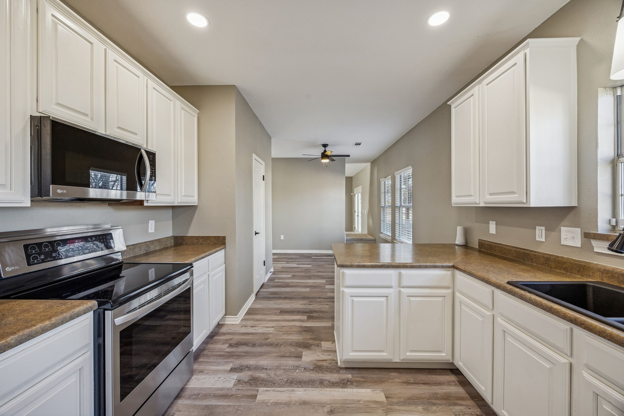 20074 Saratoga Trail