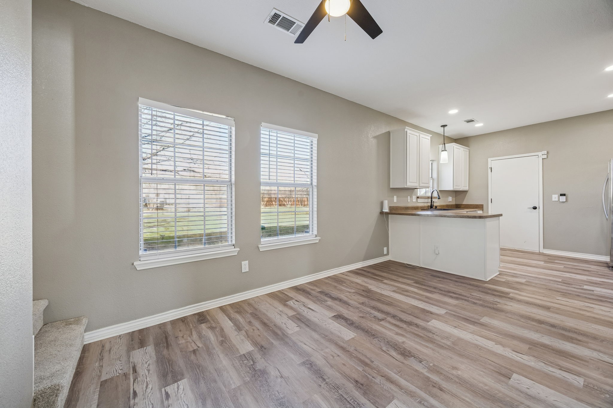 20074 Saratoga Trail