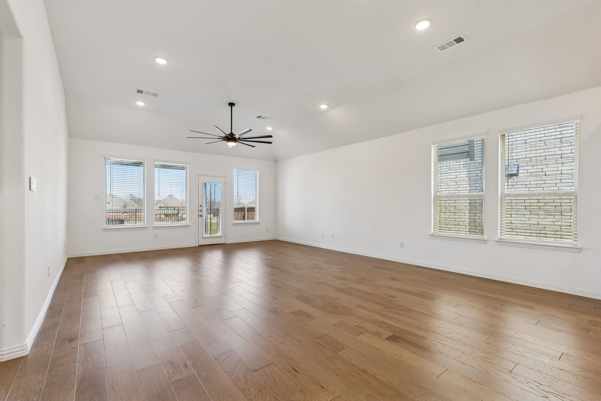 2811 Grand Lookout Lane