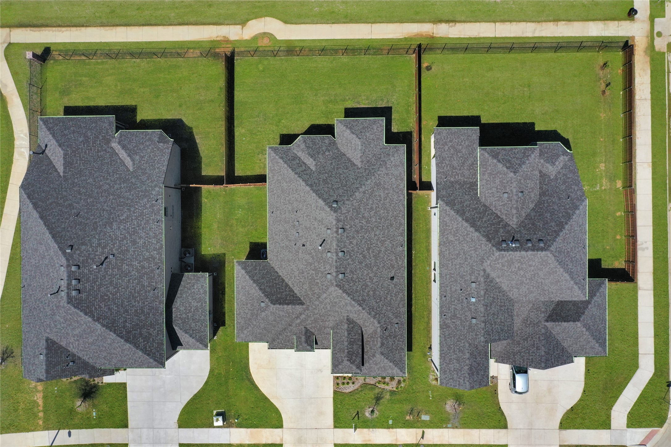 2811 Grand Lookout Lane