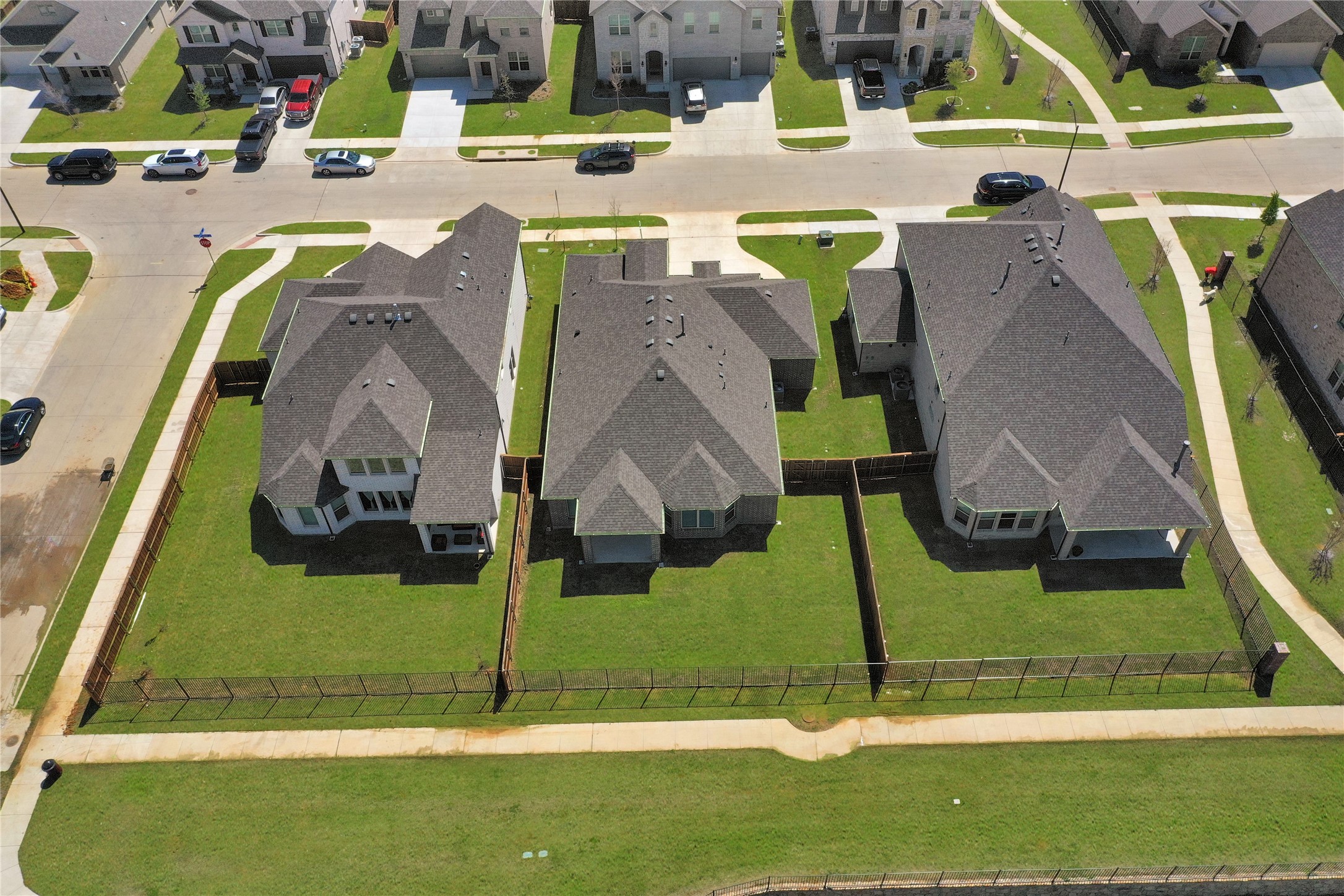 2811 Grand Lookout Lane