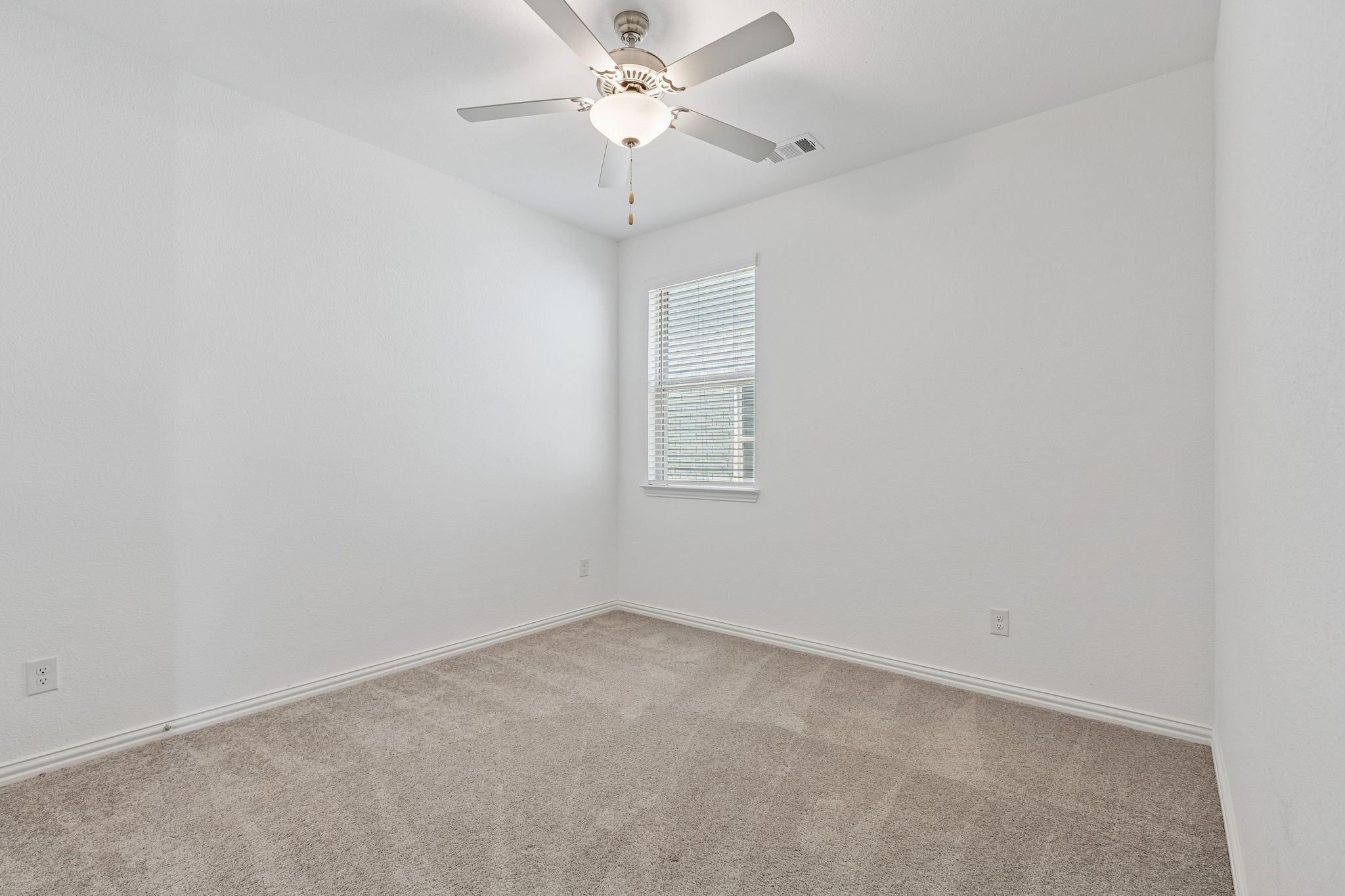 2811 Grand Lookout Lane