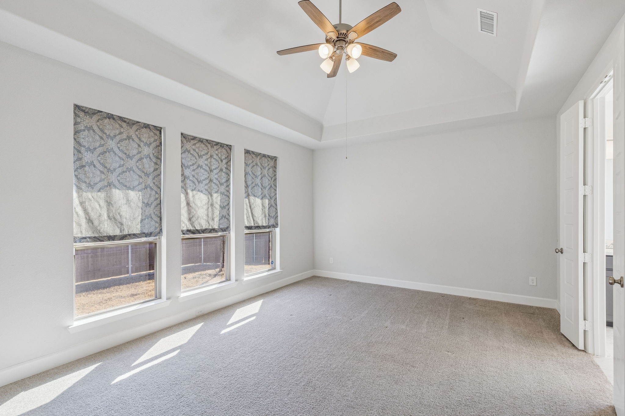 3300 Honey Suckle Lane