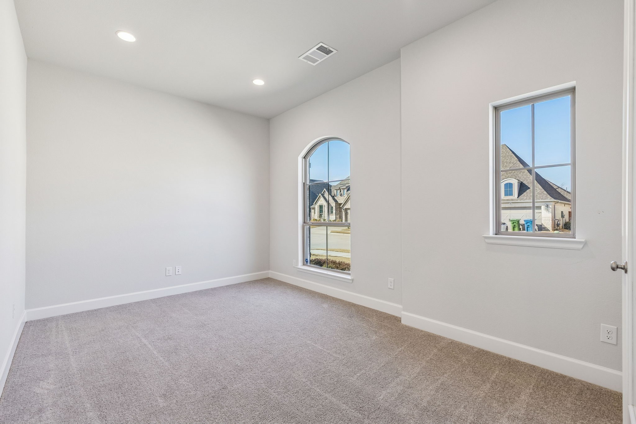 3300 Honey Suckle Lane