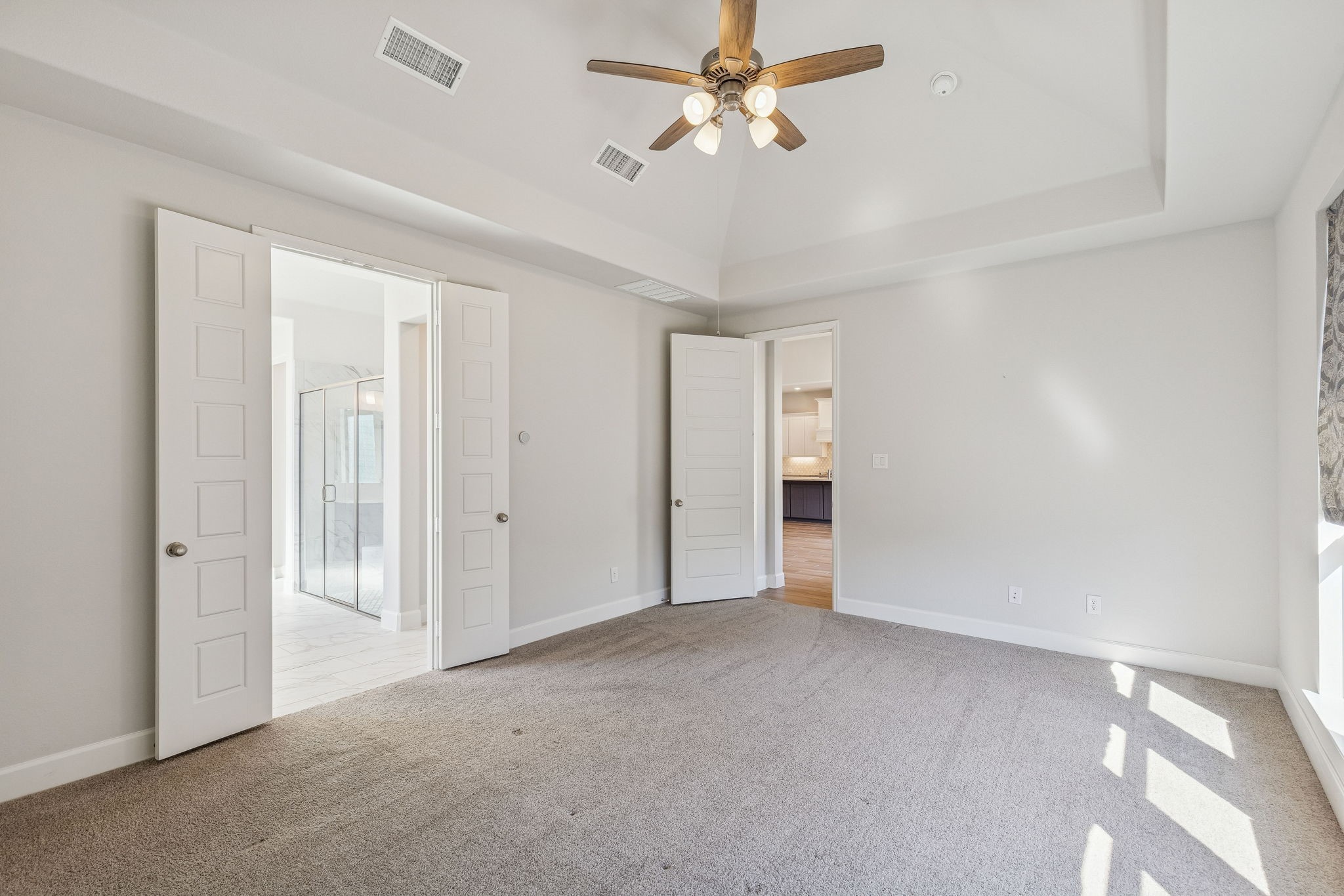 3300 Honey Suckle Lane